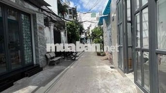 chính chủ cần bán căn nhà cấp 4,nở tài lộc