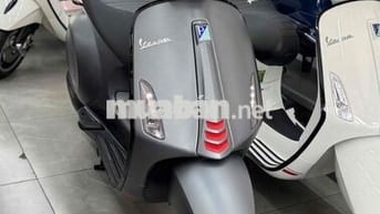 Piaggio Vespa Sprint 150 ABS 2025 Xám 1500km