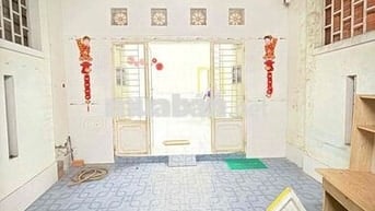 Nhà Sân vườn 2 phòng hẻm Trần Hoàng Na