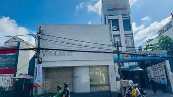 Cho thuê nhà 195 Lê Văn Việt, P.Hiệp Phú, Quận 9,8x30m, 95 triệu/ thán