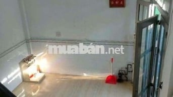 bán nhà gác đổ suốt 4×7 trên dưới điều có vệ sinh