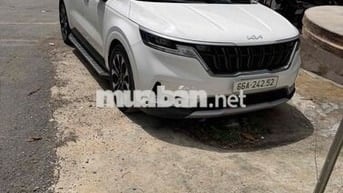 Kia Carnival Luxury 2023 chạy 58nkm