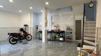 BÁN NHÀ PHÚ NHUẬN CẠNH QUẬN 1 - THÔNG TRƯỜNG SA