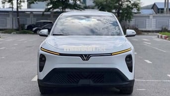 Vinfast limo giá mới 2026 giá tốt