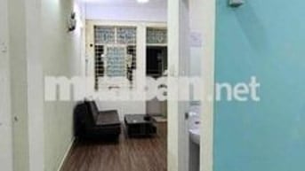 cho thuê chung cư B1 trường sa 2pn 2wc, nội thất cơ bản 1 máy lạnh, ..