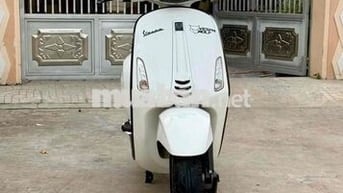 Vespa Sprint 2016 đèn led Trắng bstp 9 chủ
