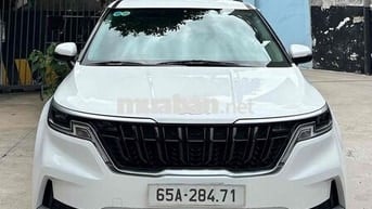 Kia Carnival Luxury 2.2D 2022 Trắng