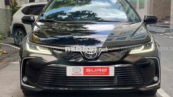 Toyota Altis 1.8G 2023 Đen 30.000 km