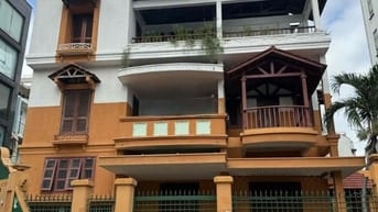 Cho thuê tòa nhà 21S–21T Nguyễn Văn Trỗi, Phú Nhuận. -Diện tích: 16x22