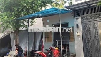 👍Cần Bán Gấp nhà cấp 4 nhà sổ hồng DT 4X17 Hẽm otô