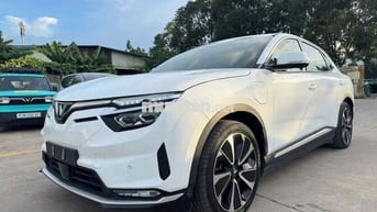 VinFast VF8 Plus SDI 2023 Trắng 54.138 km