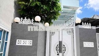 XÂY MỚI SHR 4M x 27M SÂN TRƯỚC SAU 3PN HẺM XE HƠI CẠNH KDC ANH TUẤN