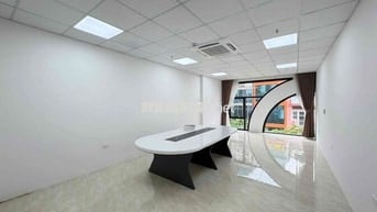 SHOPHOUSE 3 TẦNG HƠN 13tỷ - THÔNG SÀN - KINH DOANH - OTO TRÁNH
