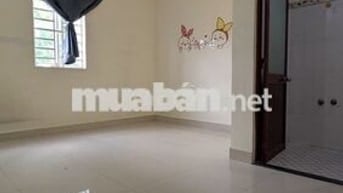 Thuê phòng trọ mặt tiền giá rẻ Bình Đông Quận 8