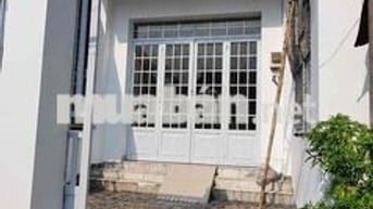 Nhà 4 phòng ngủ gần tuyến metro gần ngã tư thủ đức