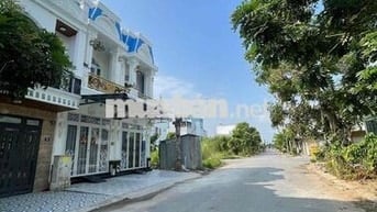 Nhà trệt nguyên căn 4x14m 01phòng KDC Cửu Long gần Chợ Bà Bộ