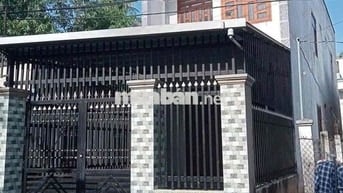 Nhà 3 phòng rộng đường Huỳnh Phan Hộ