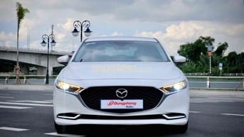 Mazda Mazda 3 Luxury 2025 Trắng 14000 km
