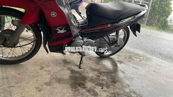 Yamaha Taurus SR đỏ