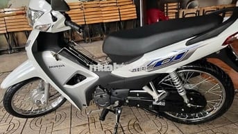 Honda Wave Alpha 2023 Trắng 7987 km