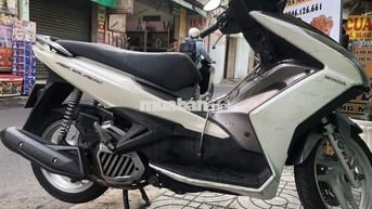 Honda Air Blade 125 Trắng