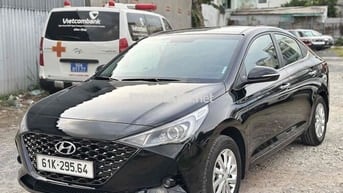 Hyundai Accent đen MT Full 2023 23.000km zin mới