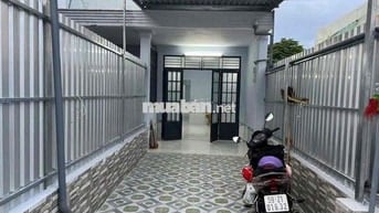 🦄 🦄 Cho thuê nhà nguyên căn hẻm xe tải Kho C 96 Đào tông Nguyên - Nhà