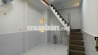 Nhà mới 3,3x5m 2 lầu 2wc có ban công rộng