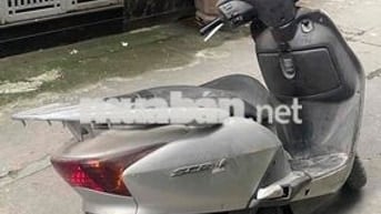 Honda SCR Lead Fi chính chủ từ mới 30F1 0400 3,9tr