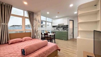 CĂN HỘ FULL NỘI THẤT CỬA SỔ LỚN NGAY LÊ QUANG ĐỊNH SÁT CHỢ BÀ CHIỂU
