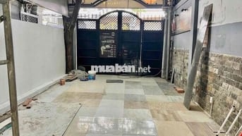 MẶT BẰNG CHO THUÊ KINH DOANH TỰ DO, ĂN UỐNG, NGAY MẶT TIỀN ĐƯỜNG SỐ 25