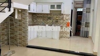 Nhà cho thuê nguyên căn Phạm ngũ lão