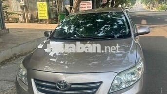 Toyota Corolla Altis Vàng cát Số tự động