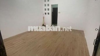 Phòng trệt đang nâng cấp gần hoàn thiện
