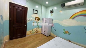 CHO NỮ THUÊ PHÒNG FULL NỘI THẤT GẦN SÂN BAY