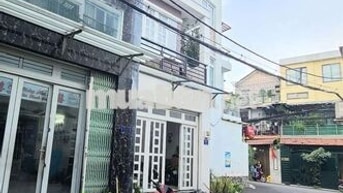 Bán Nhà Đẹp Đường Lý Tuệ, Tân Phú, DT 4,2 x 13m, 2Tầng, 3PN, 2WC. 