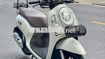 ❤️ Honda Scoopy 2023 Trắng ngọc 9600km_Chính chủ