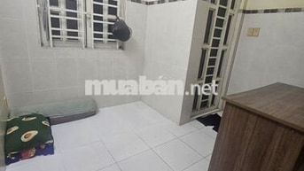 PHÒNG QUẬN 3 – GẦN ĐHSP, ĐH SÀI GÒN, UEH – CHÍNH CHỦ, DỌN VÀO Ở NGAY