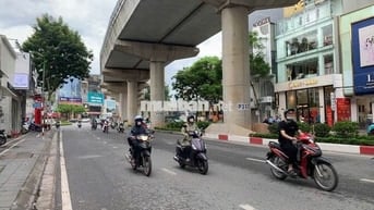 🔥 Hiếm! Cho thuê mặt phố Cầu Giấy, chỉ 28 triệu, KD ngày đêm