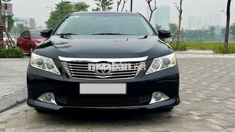 Toyota Camry 2.0E 2013 11 vạn km Đen