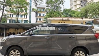Toyota Innova 2017 Số sàn 8 chỗ Xám 24 vạn km