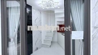 Âu Cơ - nhỉnh 1 Tỷ, DTSD gần 25m2, hẻm xe hơi, nhà 3 tầng