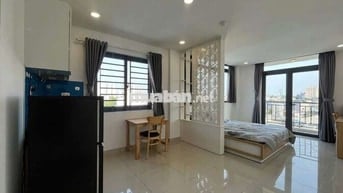 Cho thuê căn hộ studio ban công full nội thất Nguyễn Văn Cừ Quận 5 