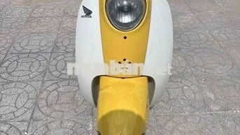 Honda Scoopy 50cc Vàng Trắng Nhật Bản