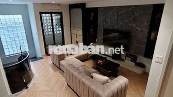 Cho thuê nhà Xuân Diệu 36m, 6 tầng full nội thất sang xịn 16tr/tháng