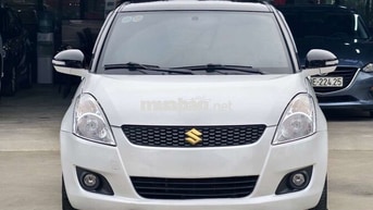 Suzuki Swift RS 2017 Trắng Tự động 9 vạn