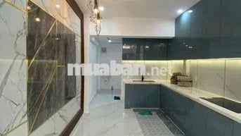 🏡SIÊU PHẨM GẦN NGUYỄN TRÃI Q5 – NHÀ ĐẸP Ở NGAY – FULL NỘI THẤT
