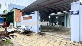 Nhà 215m2 mặt tiền Đặng Thị Nhường