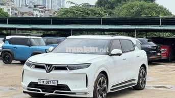 VF9 Plus 2024 siêu lướt 14.000km đẹp ko tì vết