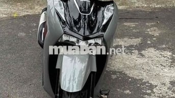 Honda SH 125i cuối 2020 Xám xi măng